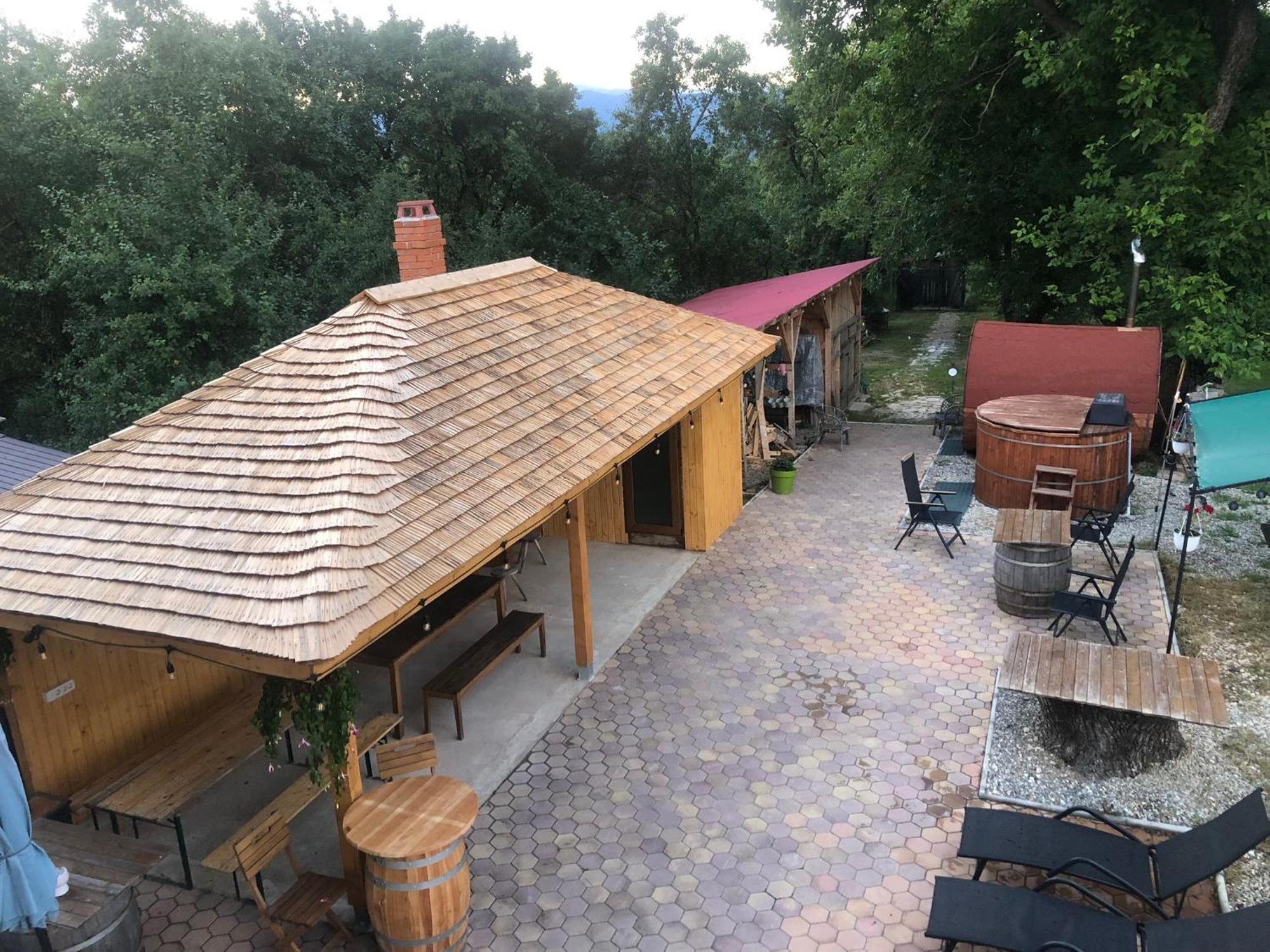Pensiunea Cretisoara Câmpulung Exterior photo